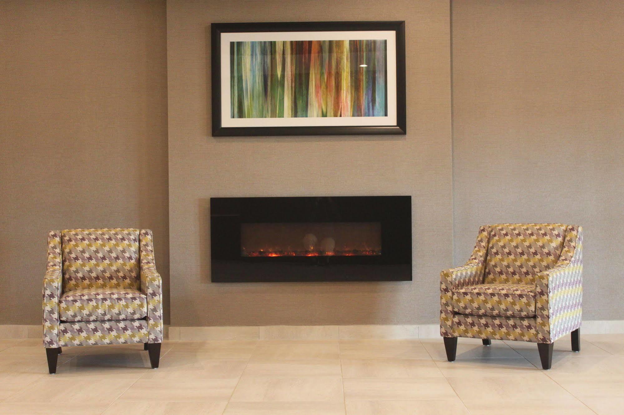 Meridian Inn & Suites Лойдминстер Екстериор снимка